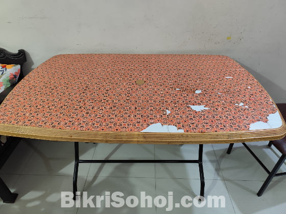 Dinning Table & Chairs.